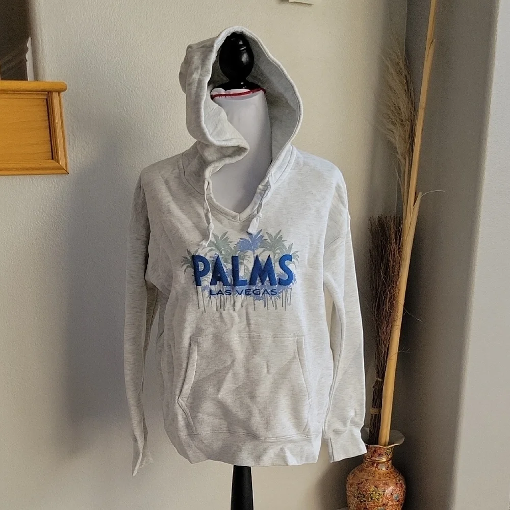 🌴Palms Las Vegas Hoodie - Picture 2 of 3